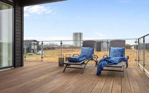 Gerniot - 500M from the Sea: Architecture, Toit, Domicile, Composite, Daylighting, Siding, Allée