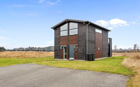 Gerniot - 500M from the Sea: Architecture, Toit, Domicile, Composite, Daylighting, Siding, Allée