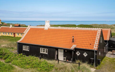 Armina - 75M from the Sea: Toit, Chalet, Domicile, Ferme, Cabane, Grange