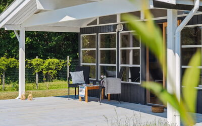 Sjard - 700M from the Sea
