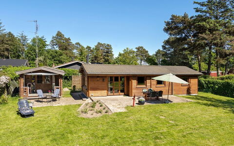 Agda - 100M from the Sea