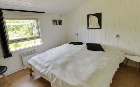Aatos - 500M from the Sea: Mur, Chambre, Lit, Bois, Sol, Sol, Plafond, Drap De Lit, Design Intérieur, Literie