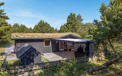 Elin - 3Km from the Sea