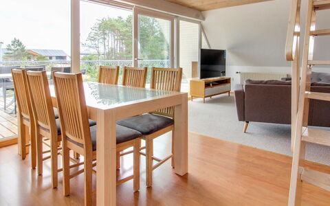 Lissa - 2.4Km from the Sea: Meubles, Design Intérieur, Chaise, Sol, Table, Recours, Sol, Plafond, Pièce, Eco Hôtel