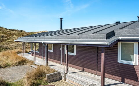 Hristina - 200M from the Sea: Toit, Lot Terre, Chalet, Domicile, Zone Rurale, Cabanon, Siding, Batiments Jardin, Cabane En Rondins, Cabane