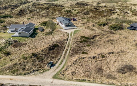 Hristina - 200M from the Sea: Toit, Lot Terre, Chalet, Domicile, Zone Rurale, Cabanon, Siding, Batiments Jardin, Cabane En Rondins, Cabane