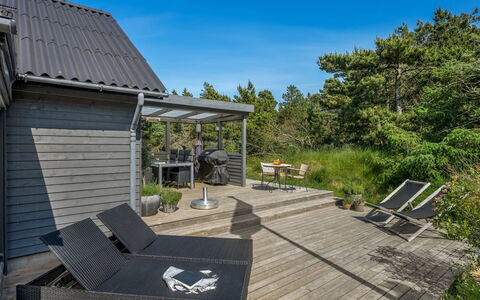 Eliene - 500M from the Sea: Plafond, Sol, Design Intérieur, Sol, Composite, Meubles, Recours, Hôtel, Conception, Daylighting