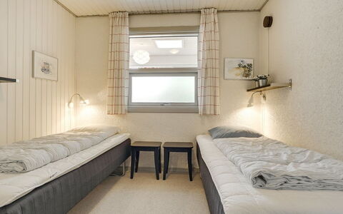 Skakke - 900M from the Sea: Mur, Bois, Chambre, Sol, Lit, Sol, Plafond, Design Intérieur, Literie, Drap De Lit