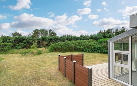 Skakke - 900M from the Sea: Herbe, Lot Terre, Jardin, Pelouse, Cour, Prairie, Arrière-Cour, Batiments Jardin, Aménagement Paysager, Dur