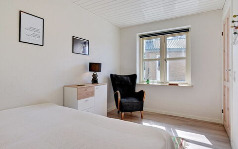 Gidsken - 30M from the Sea: Design Intérieur, Sol, Sol, Mur, Meubles, Bois, Plafond, Chambre, Parquet, Lit
