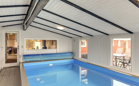 Mogens - from the Sea: Piscine, Sol, Sol, Composite, Recours, Ombre, Tache De Bois, Conception, Dur, Eco Hôtel