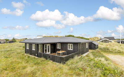 Iken - 500M from the Sea