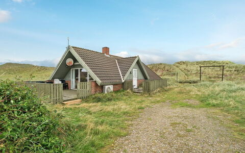 Felina - from the Sea: Domicile, Chalet, Porche, Siding, Ferme, Structure En Plein Air