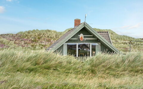 Felina - from the Sea: Domicile, Chalet, Porche, Siding, Ferme, Structure En Plein Air