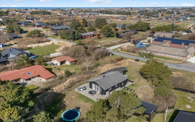 Gillis - 900M from the Sea