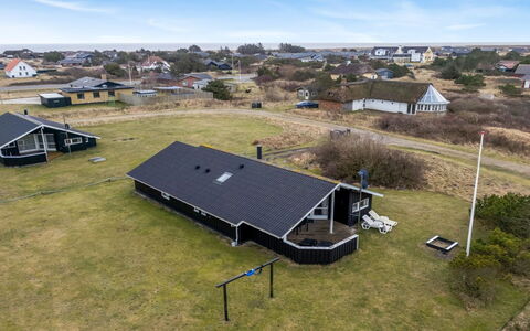 Marisol - 600M to the Fjord: Plafond, Sol, Design Intérieur, Sol, Composite, Meubles, Recours, Hôtel, Conception, Daylighting