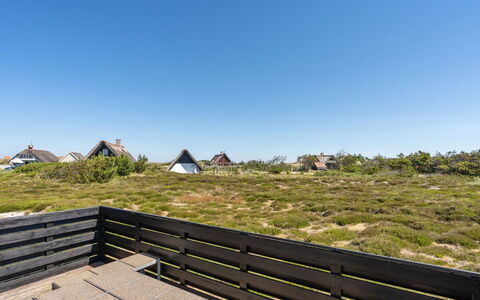 Eliena - 500M from the Sea: Toit, Lot Terre, Chalet, Domicile, Zone Rurale, Cabanon, Siding, Batiments Jardin, Cabane En Rondins, Cabane