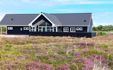 Eliena - 500M from the Sea: Toit, Lot Terre, Chalet, Domicile, Zone Rurale, Cabanon, Siding, Batiments Jardin, Cabane En Rondins, Cabane
