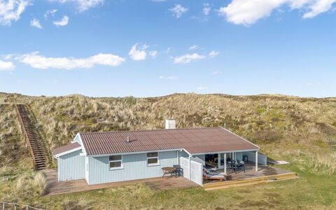 Sutere - 200M to the Fjord: Maison, Toit, Domicile, Chalet, Cabanon, Batiments Jardin, Siding, Cour, Cabane En Rondins, Cabane