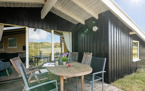 Friedel - 150M from the Sea: Bois, Chalet, Domicile, Dur, Porche, Ombre, Planche, Tache De Bois, Batiments Jardin, Cabane En Rondins