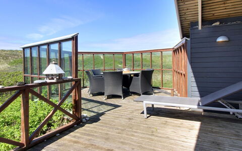 Egidia - 50M from the Sea: Meubles, Design Intérieur, Chaise, Sol, Table, Recours, Sol, Plafond, Pièce, Eco Hôtel