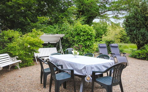 Ludovic - 7Km from the Sea: Toit, Lot Terre, Chalet, Domicile, Zone Rurale, Cabanon, Siding, Batiments Jardin, Cabane En Rondins, Cabane
