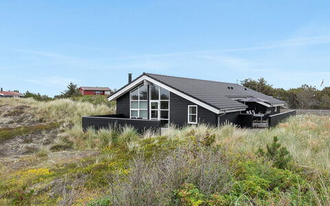 Mavis - 800M from the Sea: Bois, Domicile, Porche, Plate-Forme, Dur, Toit, Tache De Bois, Parquet, Eco Hôtel