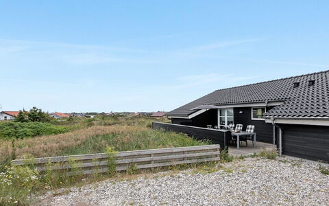 Mavis - 800M from the Sea: Bois, Domicile, Porche, Plate-Forme, Dur, Toit, Tache De Bois, Parquet, Eco Hôtel