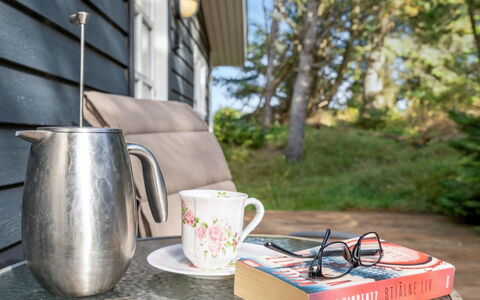 Pilvi - from the Sea: Chalet, Cabanon, Cabane, Ferme, Prairie, Cabane, Grange, Cabane En Rondins, Batiments Jardin
