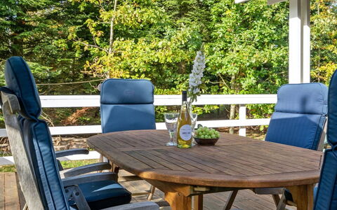 Pilvi - from the Sea: Chalet, Cabanon, Cabane, Ferme, Prairie, Cabane, Grange, Cabane En Rondins, Batiments Jardin