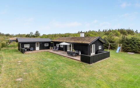 Birette - 1.5Km from the Sea: Bois, Sol, Design Intérieur, Sol, Meubles, Parquet, Pièce, Plafond, Tache De Bois, Dur