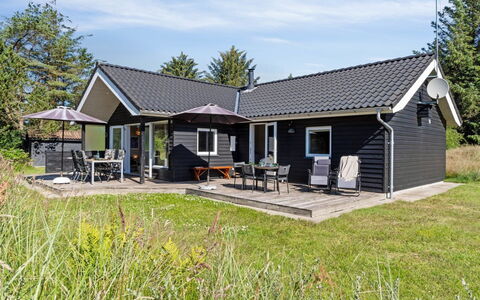 Swen - 1.3Km from the Sea: Architecture, Toit, Domicile, Composite, Daylighting, Siding, Allée