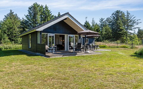 Swen - 1.3Km from the Sea: Architecture, Toit, Domicile, Composite, Daylighting, Siding, Allée