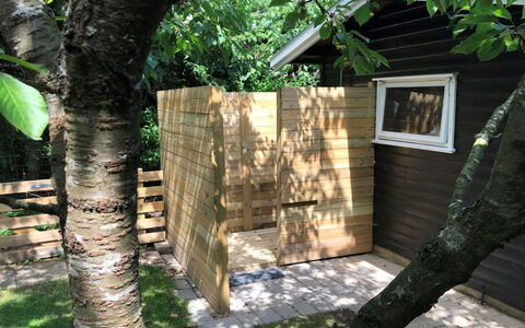 Henryk - 500M from the Sea: Toit, Lot Terre, Chalet, Domicile, Zone Rurale, Cabanon, Siding, Batiments Jardin, Cabane En Rondins, Cabane