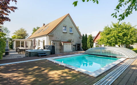 Thorward - 1.5Km from the Sea: Piscine, Composite, Biens, Recours, Ombre, Eco Hôtel, Caractéristique De L'Eau, Jardin, Aménagement Paysager, Conception