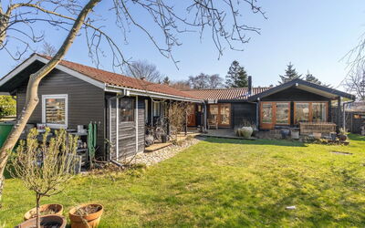 Erke - 370M from the Sea