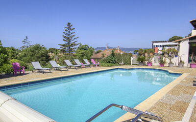 Saint Cyr sur Mer la Madrague 160: Piscine, Mobilier De Jardin, Recours, Meubles, Parapluie, Chaise, Balancelle, Loisir, Eco Hôtel, Thermes