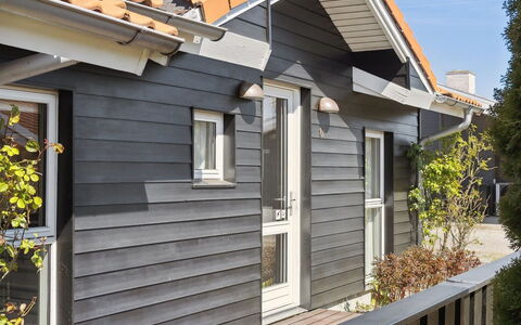 Florentin - 1Km from the Sea: Toit, Lot Terre, Chalet, Domicile, Zone Rurale, Cabanon, Siding, Batiments Jardin, Cabane En Rondins, Cabane