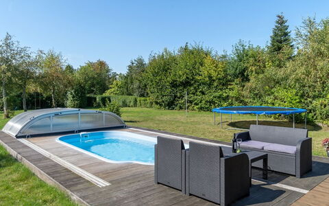 Biaver - 350M from the Sea: Herbe, Maison, Toit, Chalet, Domicile, Arbuste, Ferme, Lot Terre, Zone Rurale