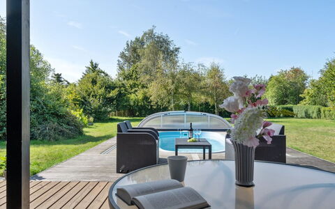 Biaver - 350M from the Sea: Herbe, Maison, Toit, Chalet, Domicile, Arbuste, Ferme, Lot Terre, Zone Rurale
