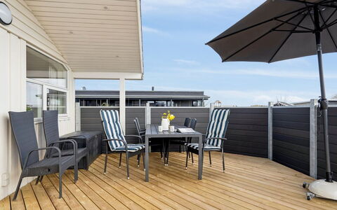 Tjakko - 900M from the Sea: Toit, Lot Terre, Chalet, Domicile, Zone Rurale, Cabanon, Siding, Batiments Jardin, Cabane En Rondins, Cabane