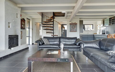 Anselmi - 450M from the Sea: Meubles, Bois, Design Intérieur, Plafond, Sol, Sol, Canapé, Domicile, Salon, Pièce