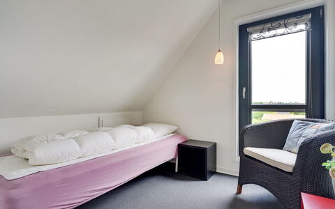 Anselmi - 450M from the Sea: Meubles, Bois, Sol, Sol, Design Intérieur, Lit, Domicile, Chambre, Plafond, Porte
