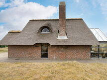 Anselmi - 450M from the Sea