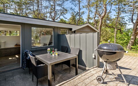 Solvey - 2Km from the Sea: Bois, Meubles, Jardin, Batiments Jardin, Mobilier De Jardin, Arrière-Cour, Dur, Chaise, Chalet, Cabanon