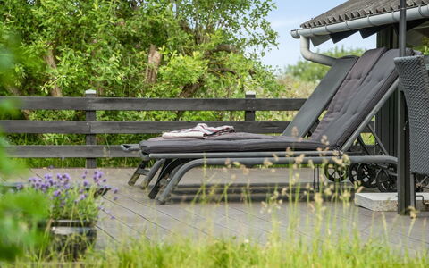 Doria - 2Km from the Sea: Maison, Domicile, Toit, Zone Résidentielle, Chalet, Biens, Ferme, Pelouse, Aménagement Paysager, Siding
