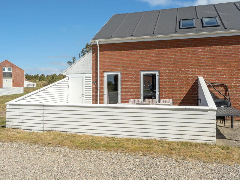 Anouk - 1.7Km from the Sea