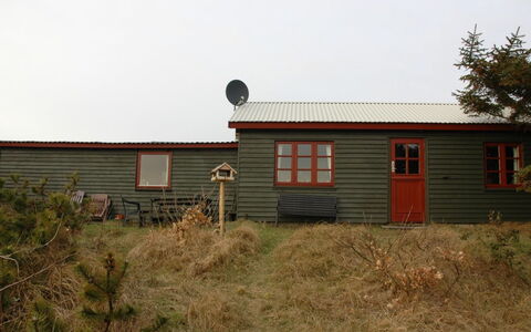 Annita - 300M from the Sea: Toit, Maison, Domicile, Chalet, Siding, Biens, Allée, Batiments Jardin, Cour, Cabanon
