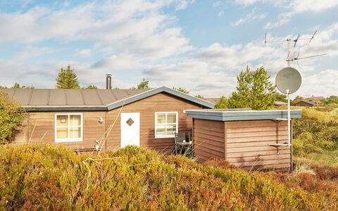 Asina - 400M from the Sea: Chalet, Cabanon, Cabane, Ferme, Prairie, Cabane, Grange, Cabane En Rondins, Batiments Jardin