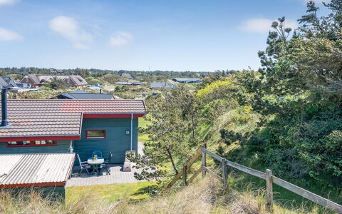 Steni - 250M from the Sea: 